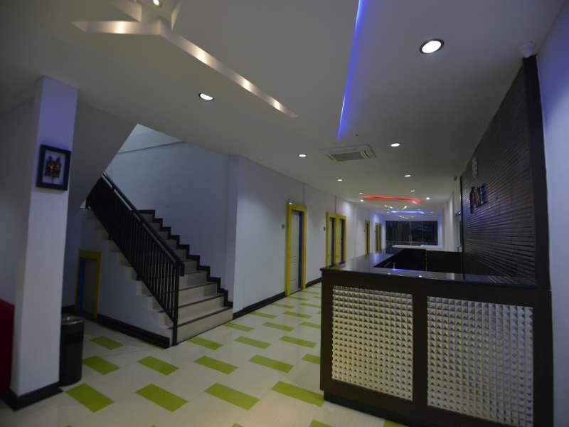 Reddoorz Premium At Hotel T-One Jambi Tanjungjohor Exteriér fotografie